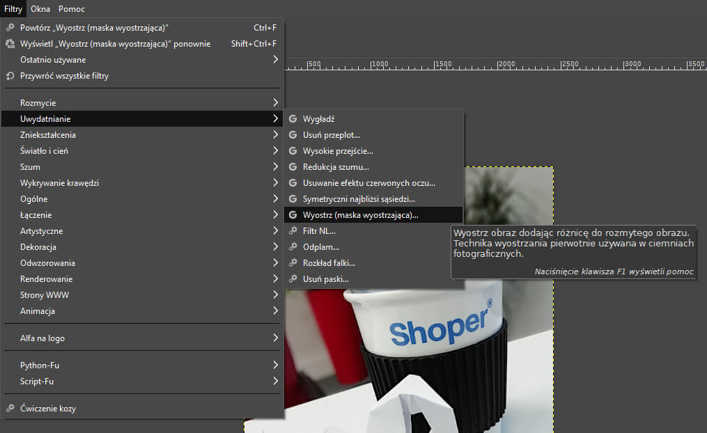 Gdzie znajduje się opcja wyostrzania w programie graficznym GIMP? Uwydatnianie - Wyostrzanie zdjęcia w programie GIMP