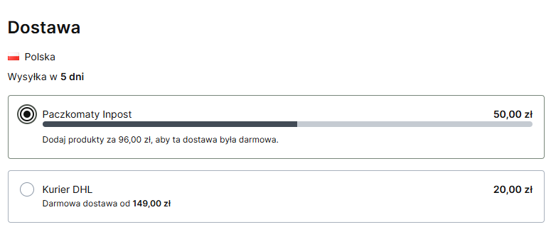 Pasek darmowej dostawy domyślnie widoczny w koszyku w szablonie Storefront